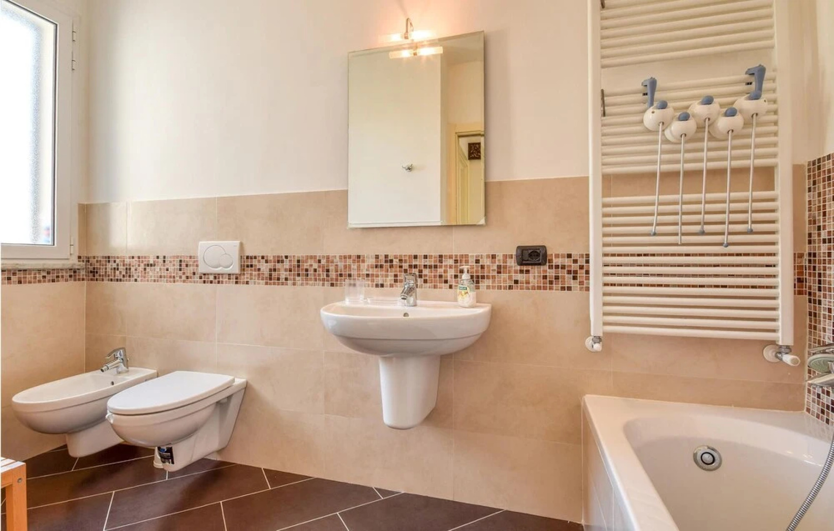 Awesome Home in Vado Ligure With Internet and 2 Bedrooms