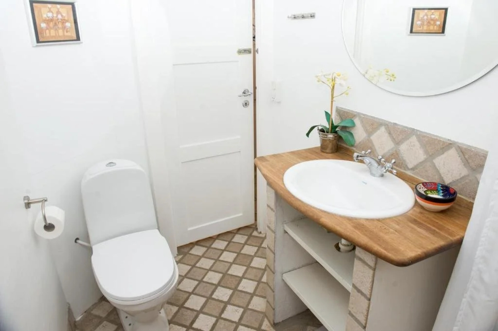 Tikob Bed & Breakfast