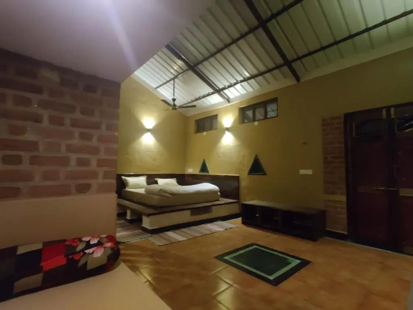 Surwahi Social Ecoestate Kanha