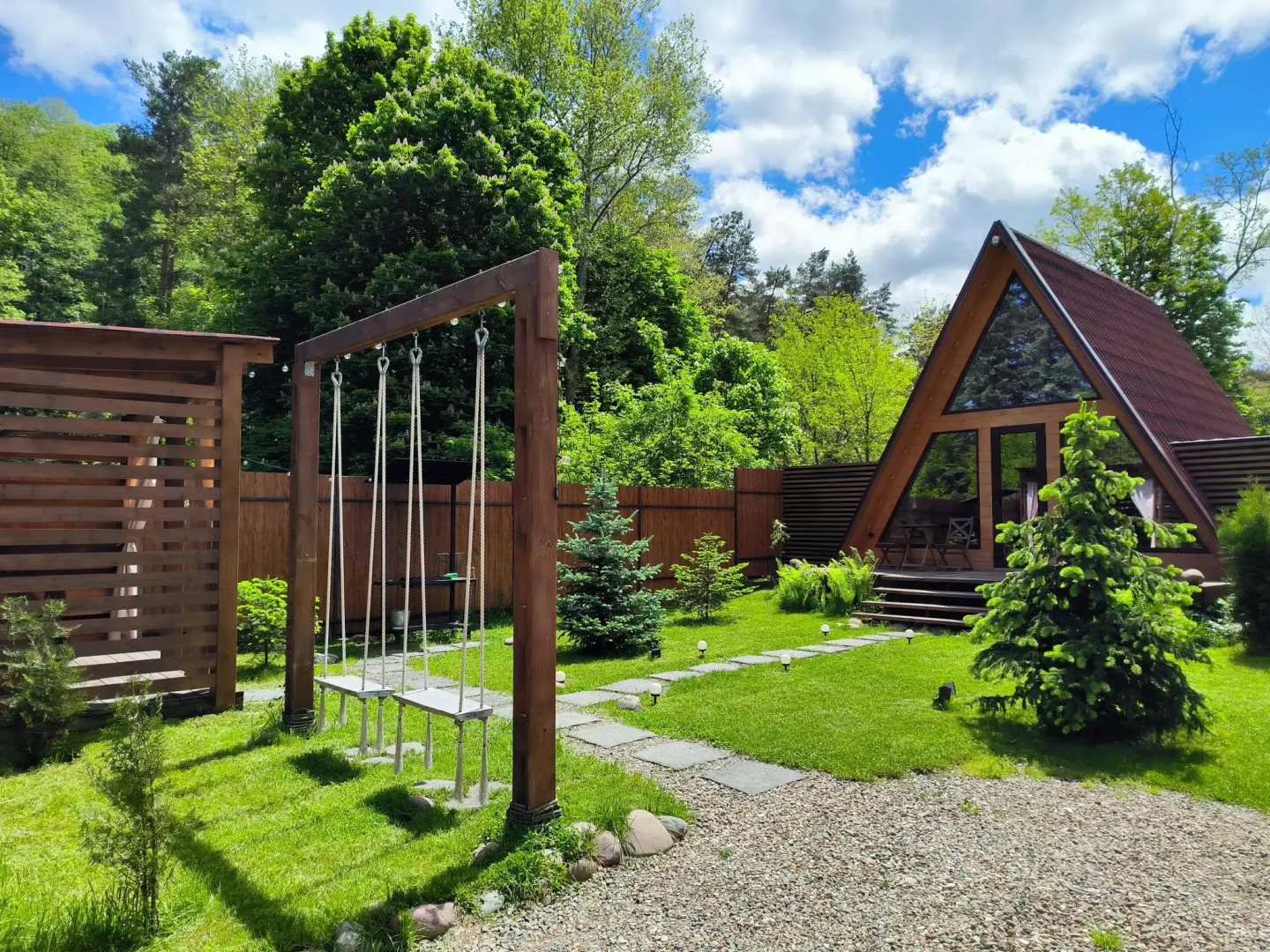 Дача у горы