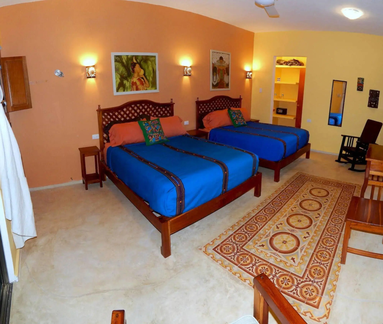 Casa Del Maya Bed & Breakfast