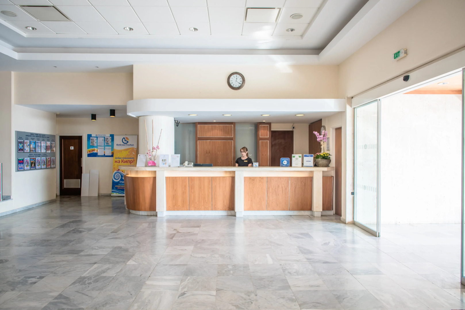 Cynthiana Beach Hotel