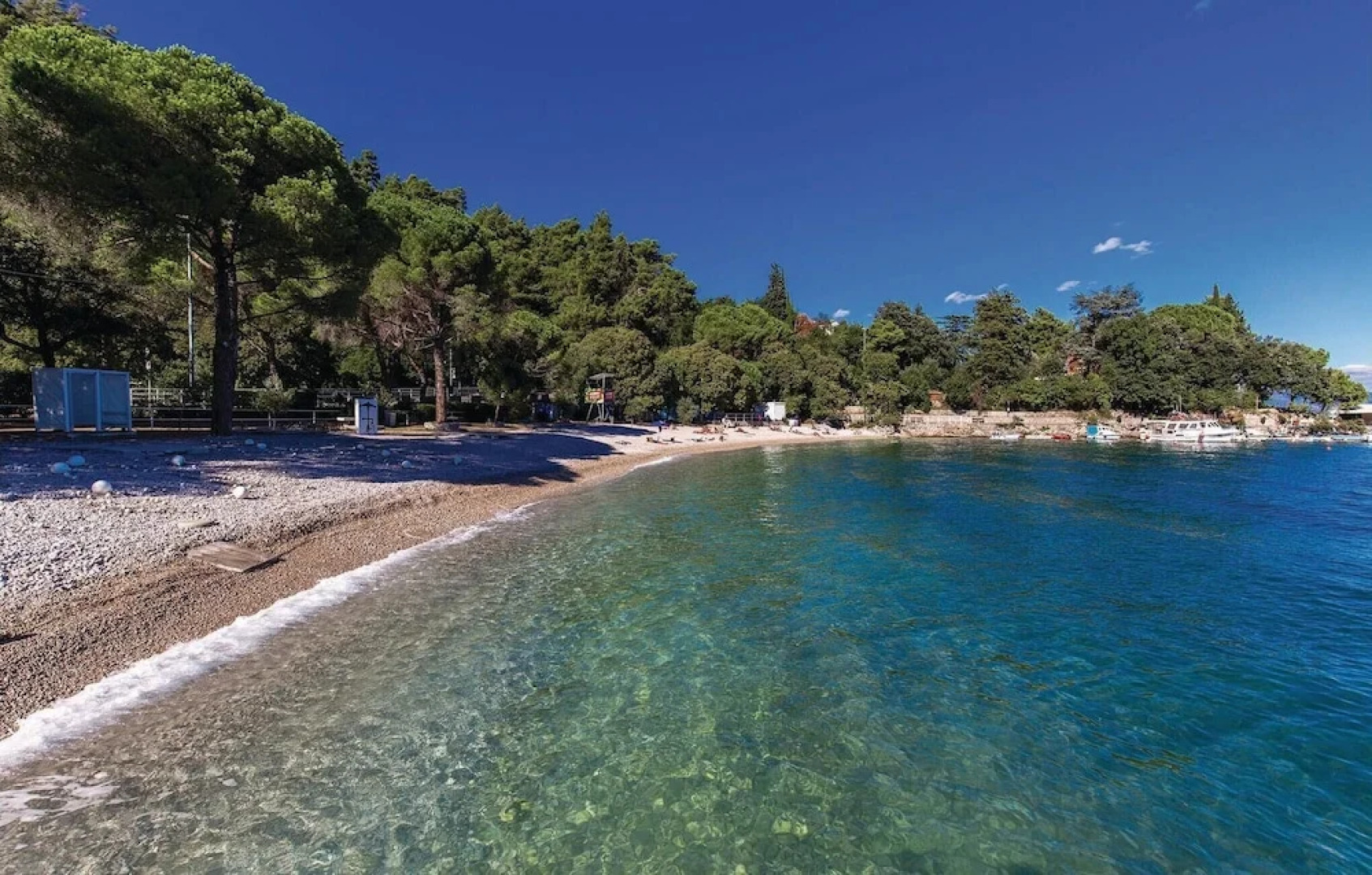 Amazing Home in Medveja with Hot Tub, WiFi & 4 Bedrooms