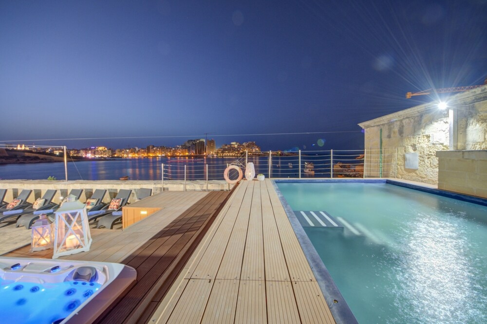 Waterfront Valletta House-tritoni hotels