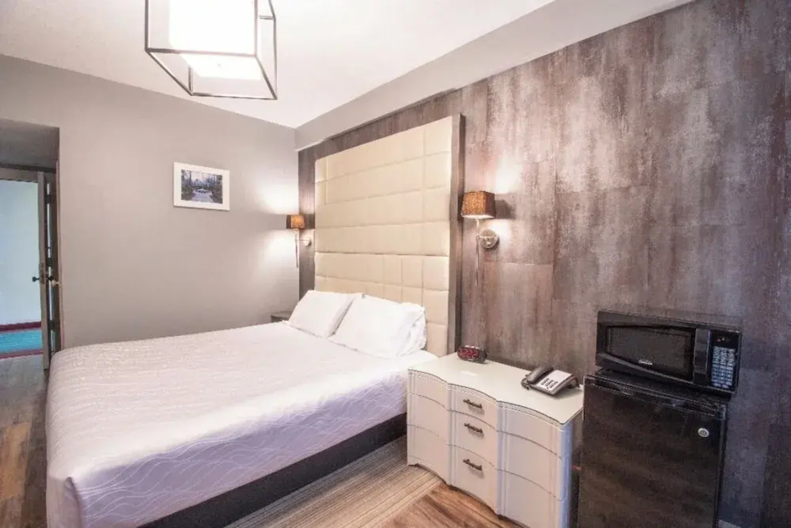 The Androy Hotel - Superior Duluth