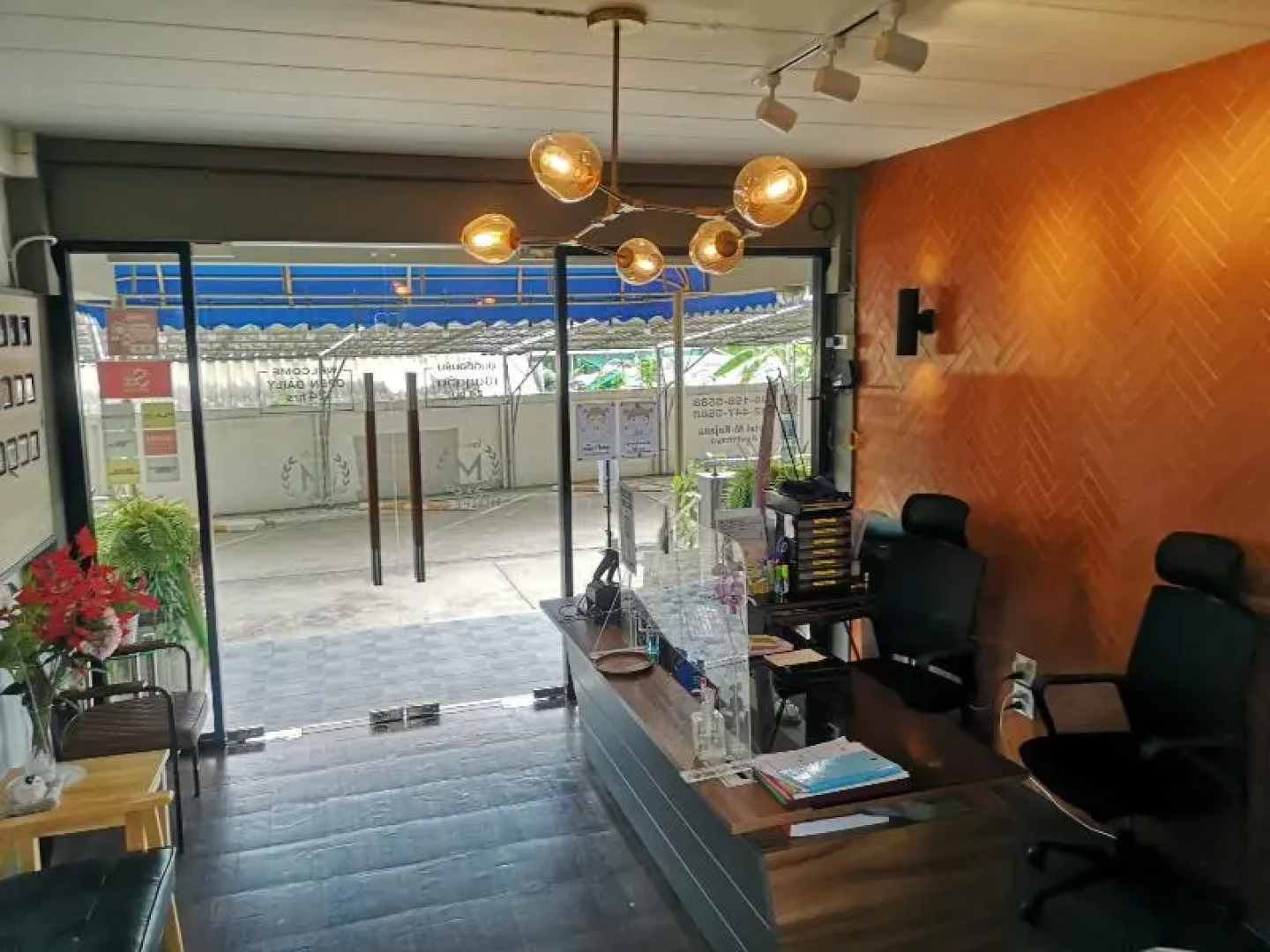 Capital O 75406 Hotel M Rojana