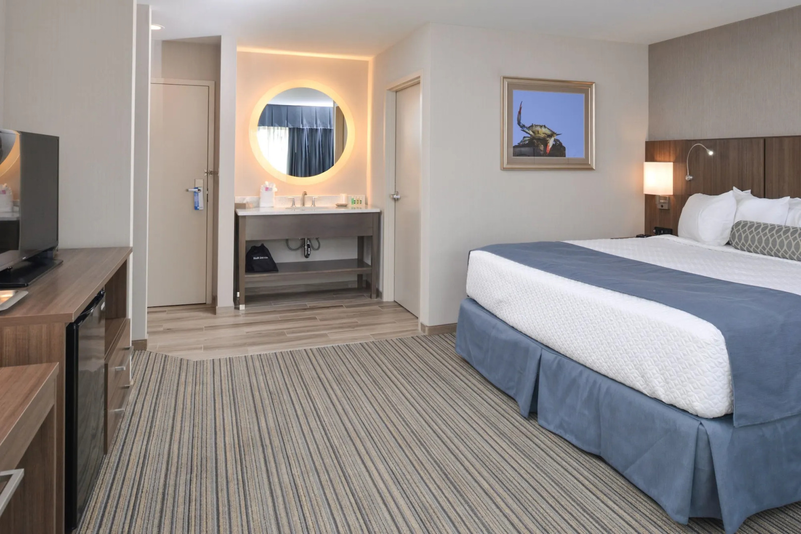 Anchored Inn at Hidden Harbour Marina