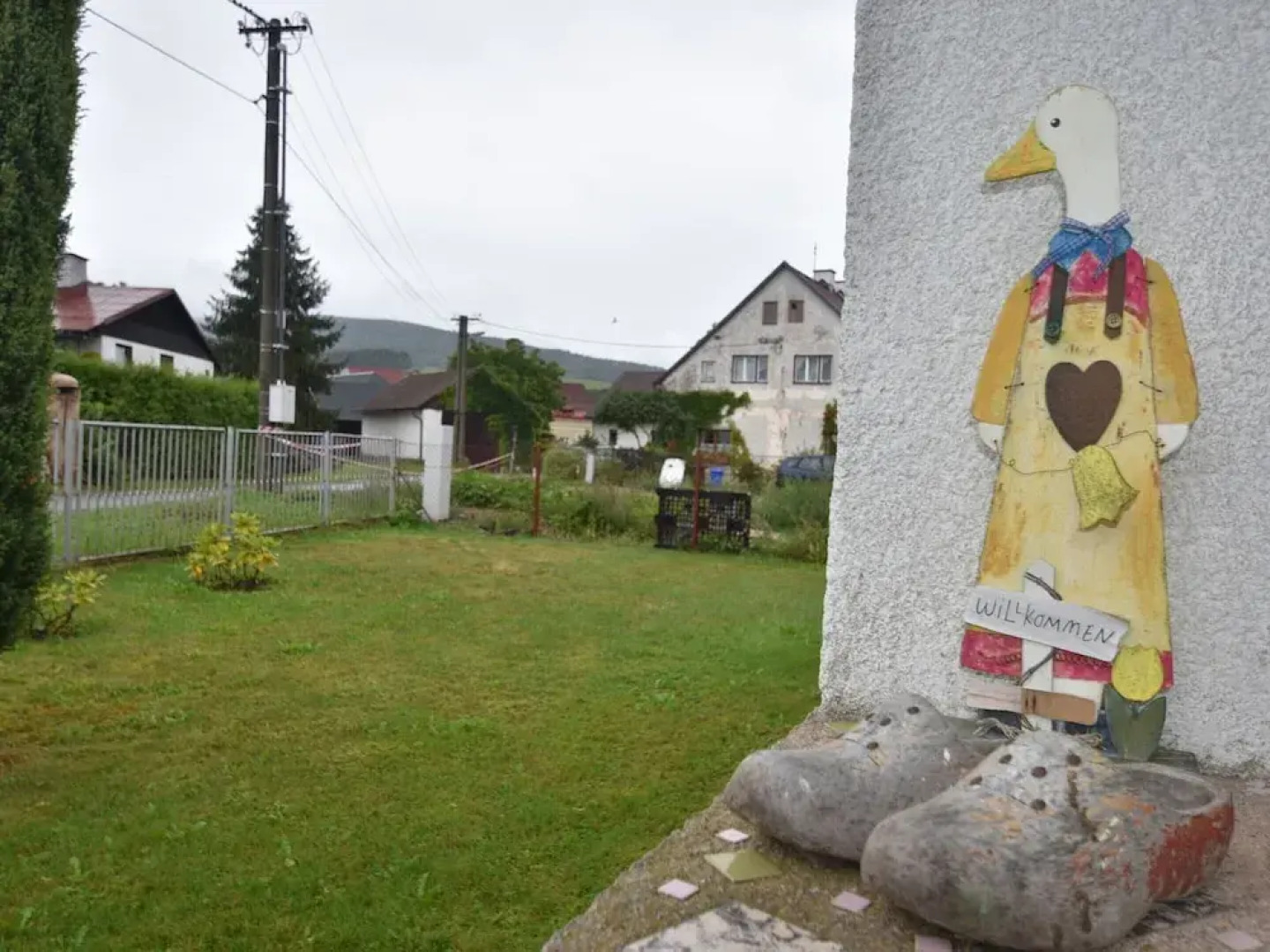 Serene Holiday Home in Mladé Buky with Private Pool and Trampoline