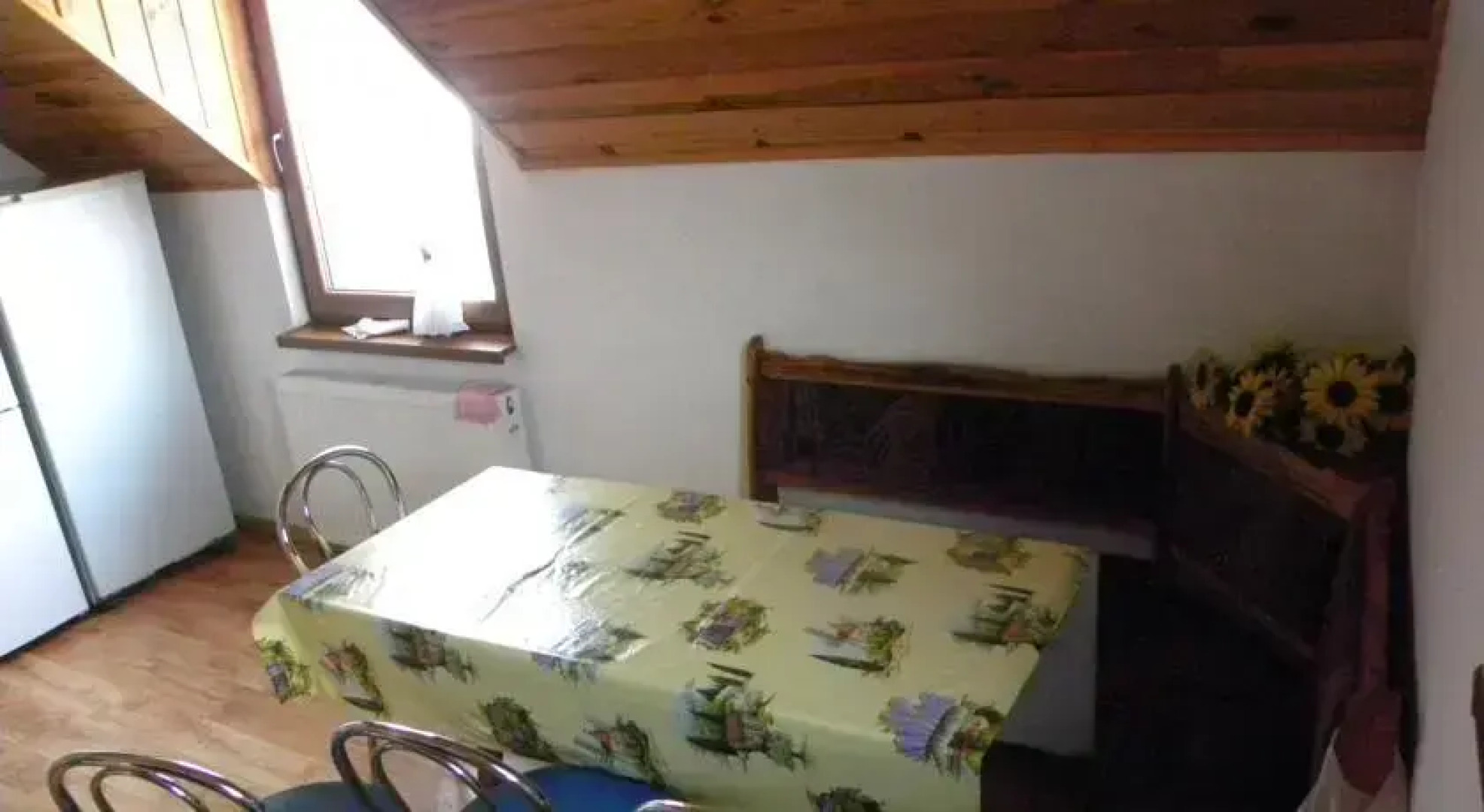 Pokoje nad Jeziorem Czos