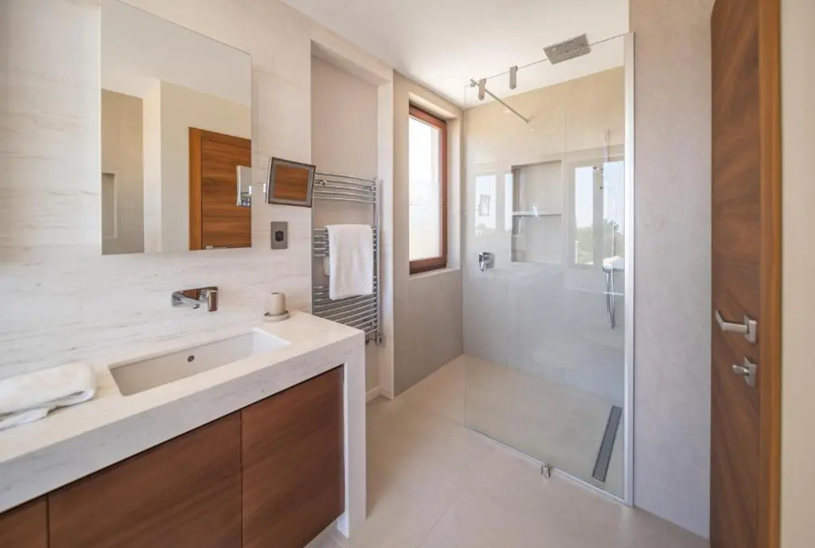 Villa Elea, New Deluxe Golf Villa at Aphrodite Hills - 6 Bedrooms, 7 Bathrooms