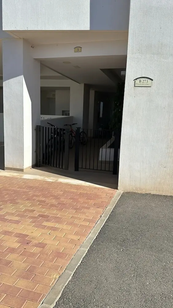 Stylish 2-bed Apartment Overlooking the Fairways