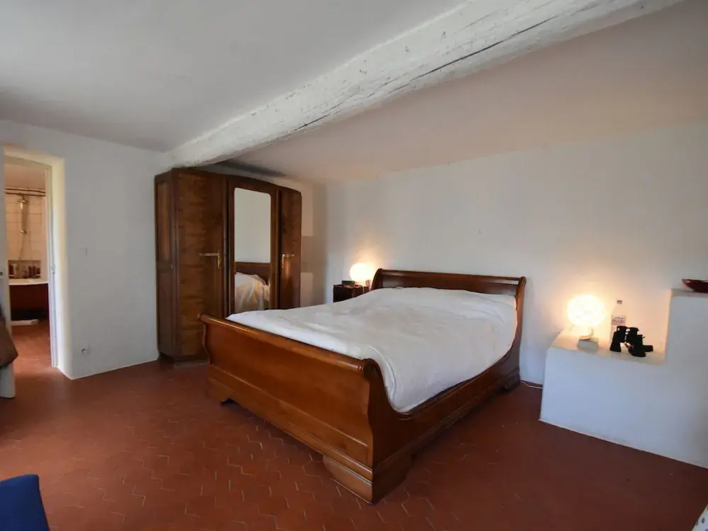 Farmhouse, With Large pvt Pool in Provence