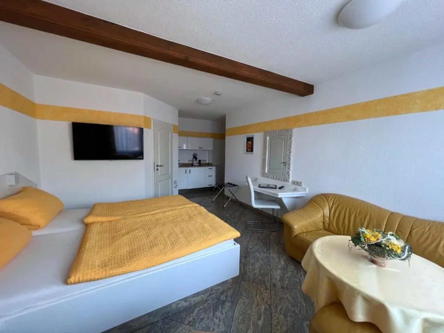 Pension Am Burchardikloster