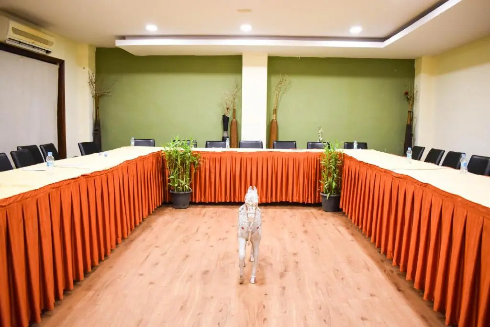 Camel Valley Resort & Spa