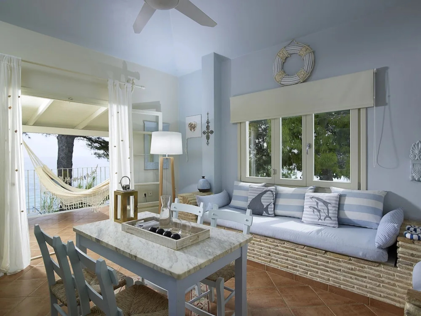 Paradisso Beach Villas