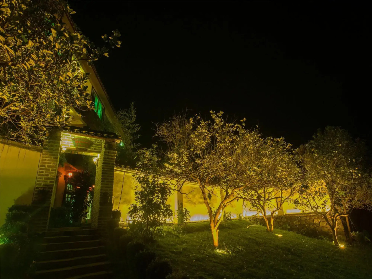 Yangshuo Village Retreat