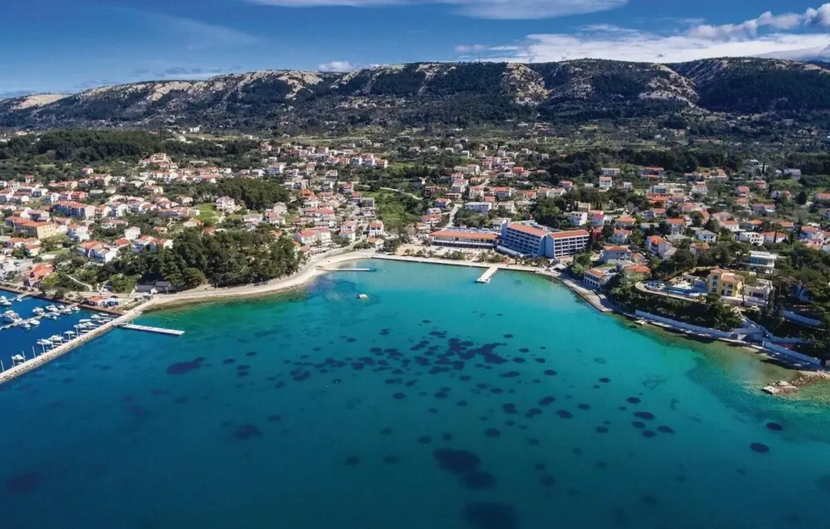 Stunning Apartment in Supetarska Draga With Sauna, Wifi and 2 Bedrooms