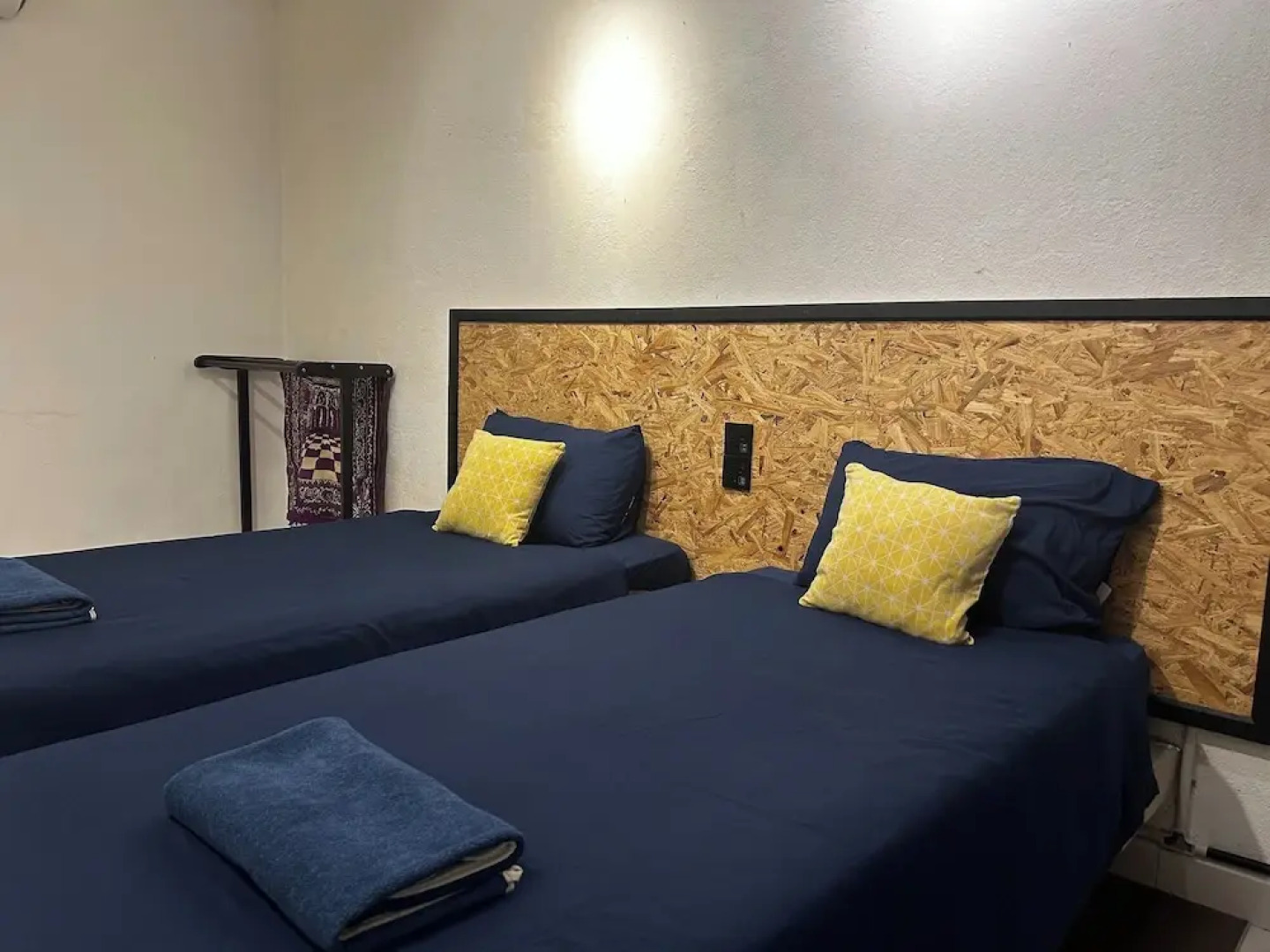 Riverbank Dungun Guesthouse & Cafe