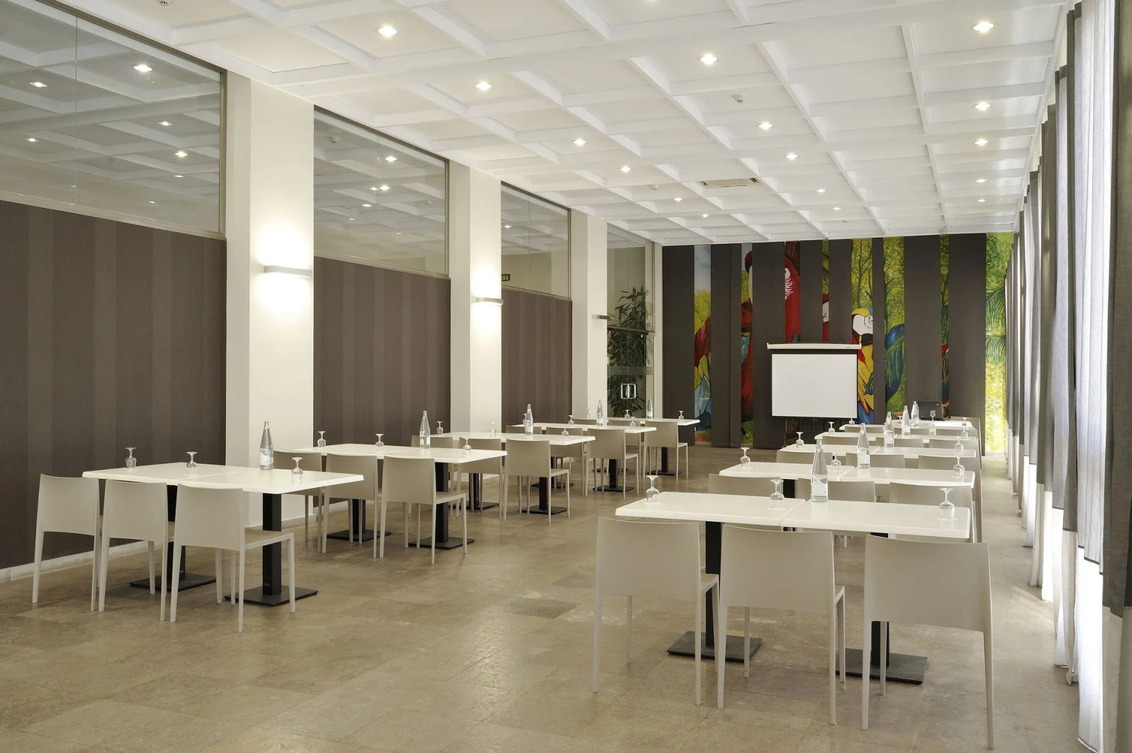 Ainturban Hoteles S.L.U