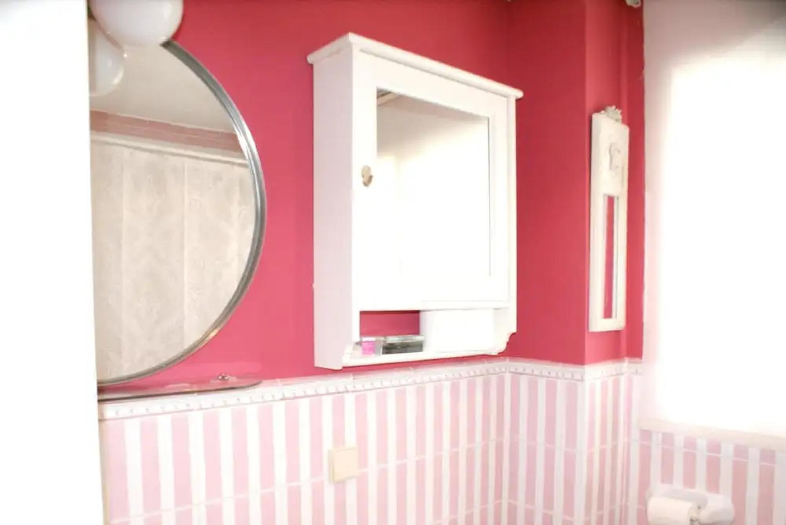 Villa With 4 Bedrooms in Tomares, With Private Pool, Enclosed Garden a