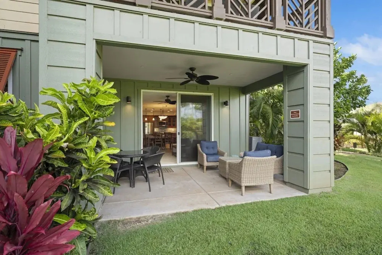 Pili Mai 5d 3 Bedroom Condo by RedAwning