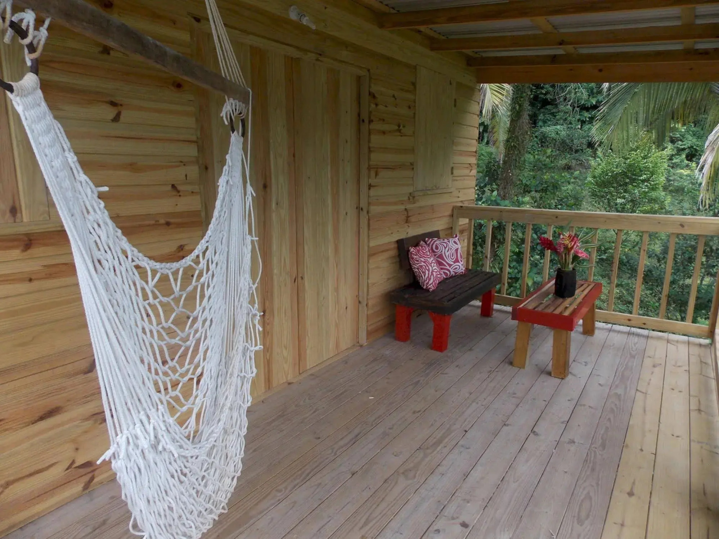 Roots Jungle Retreat