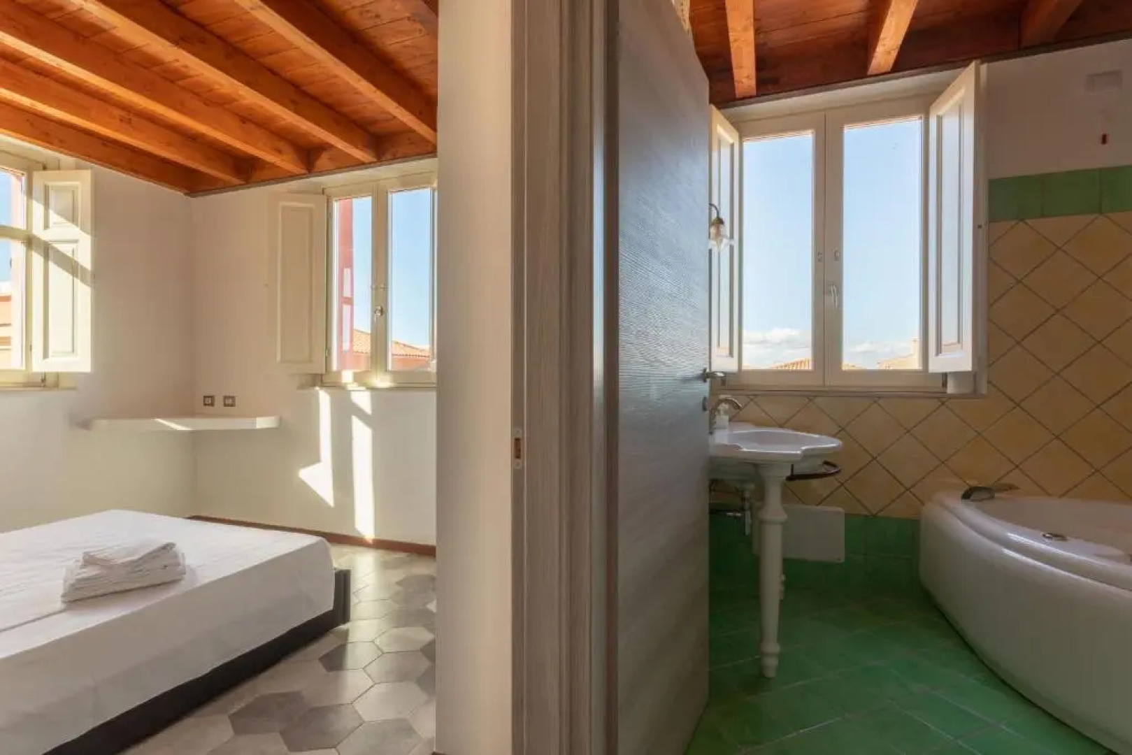 Maison Belle Epoque & Suites