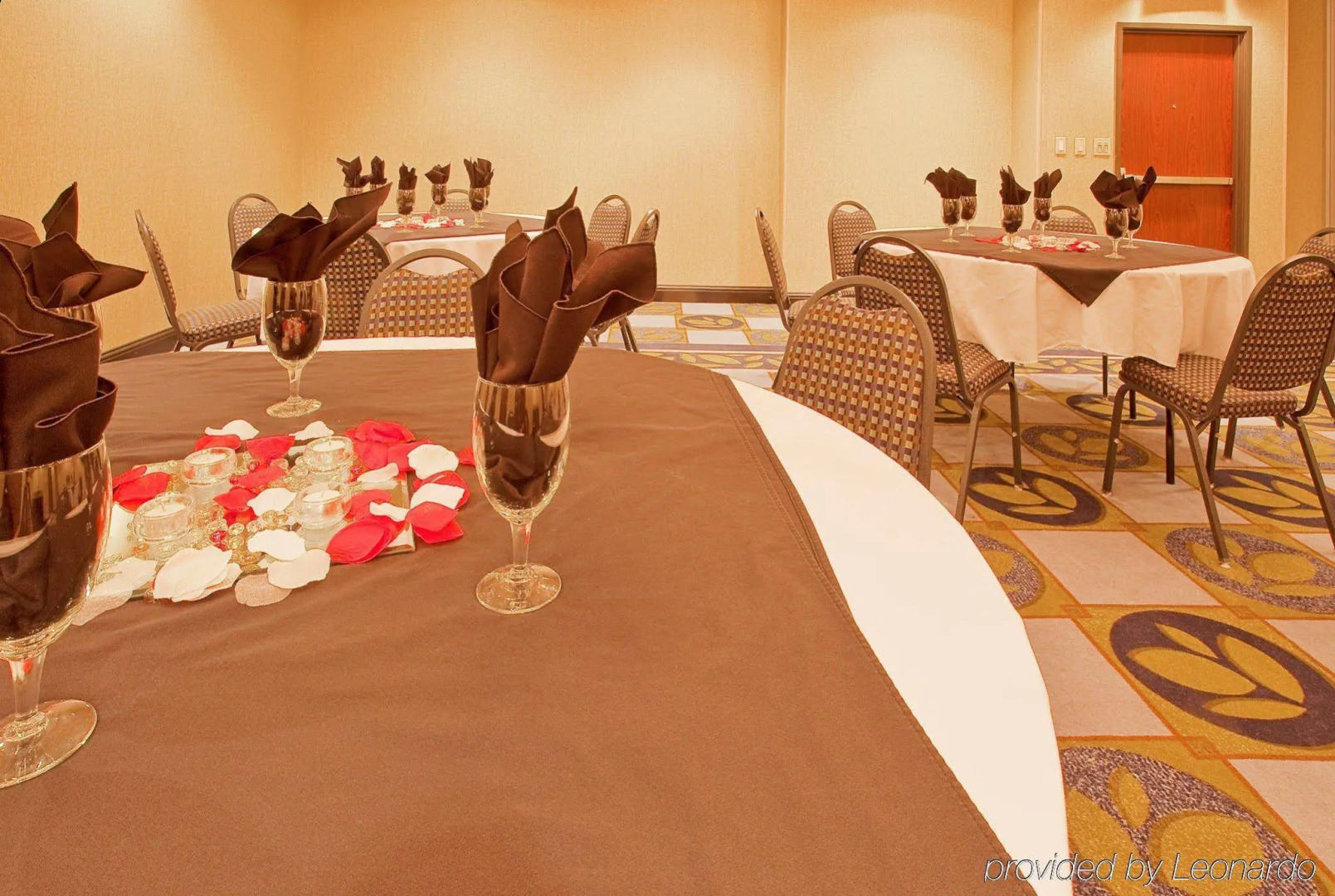 DoubleTree by Hilton Fort Worth Fossil Creek