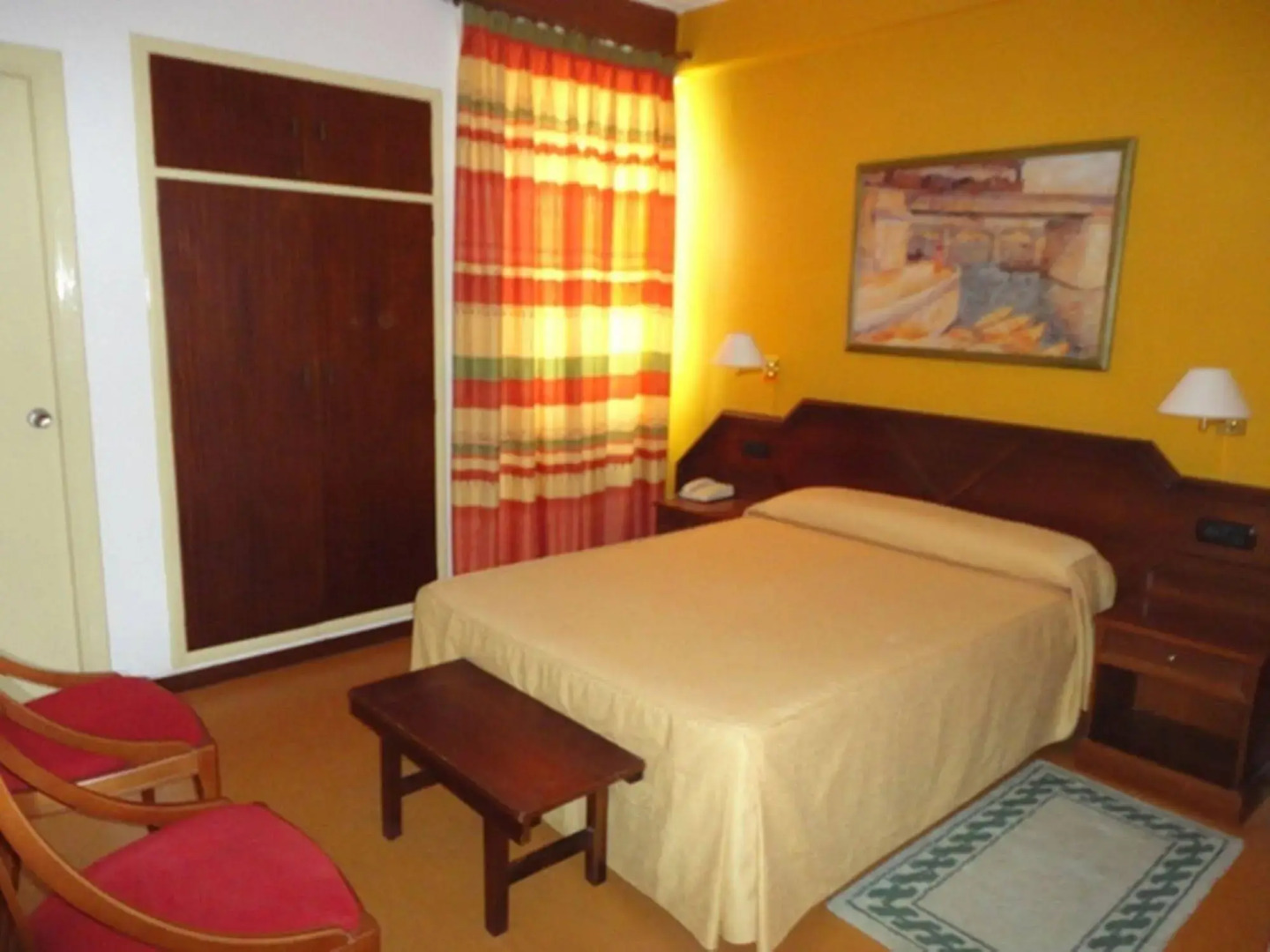 Hotel y Apartamentos Sarga