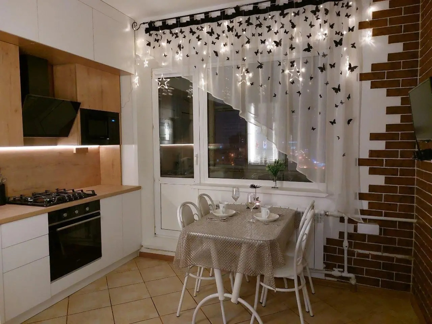 Сладкая подушка в микрорайоне 202