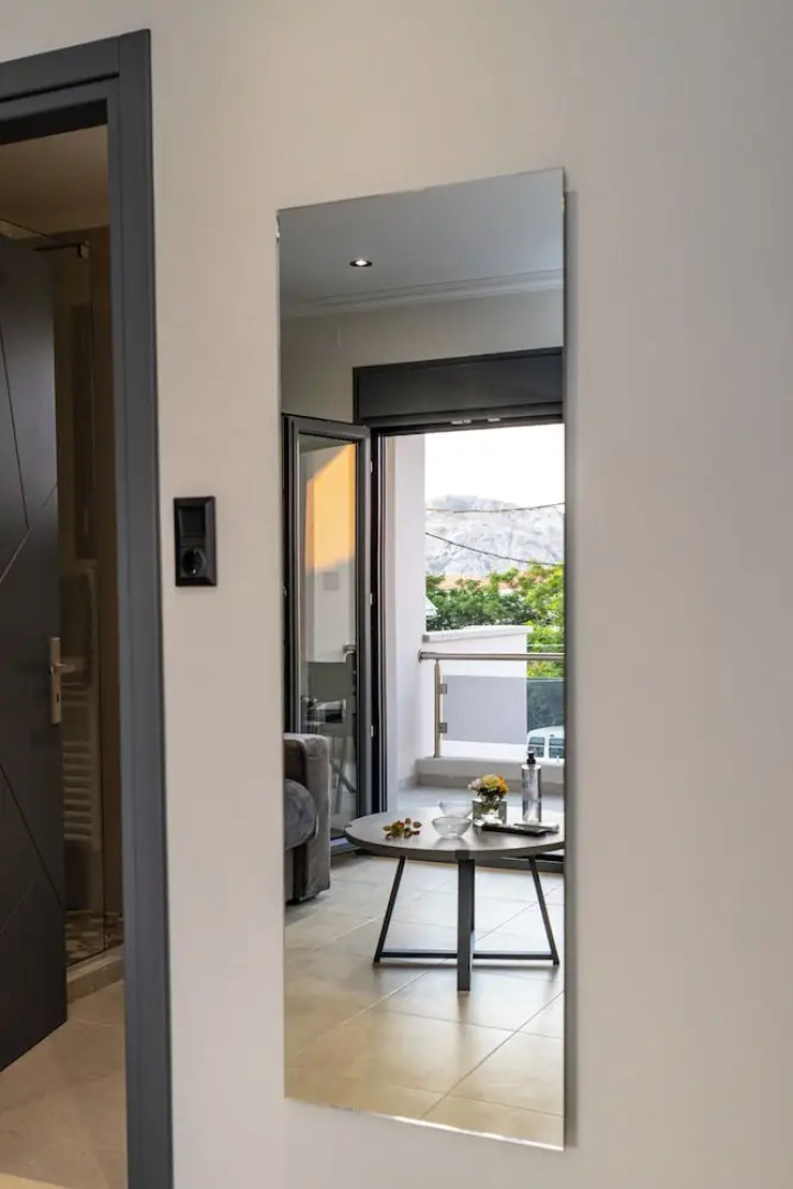 RAFKON Luxury Apartments - Myrina