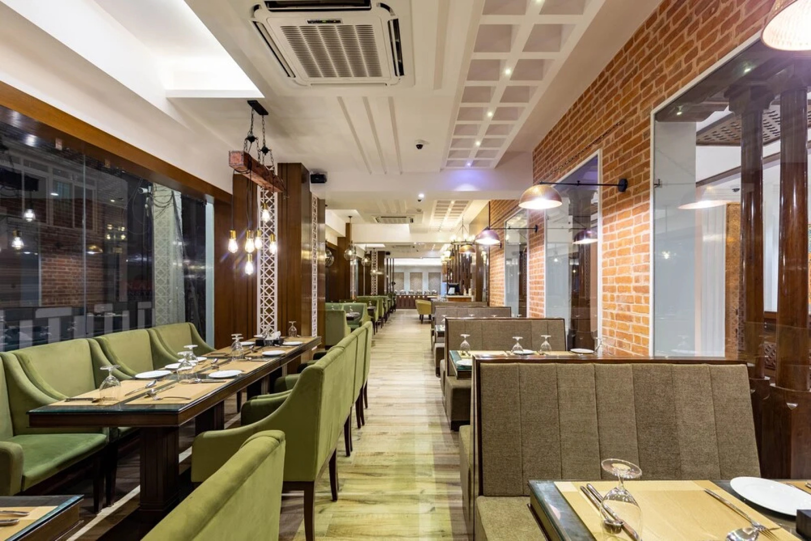 Dream International Hotel