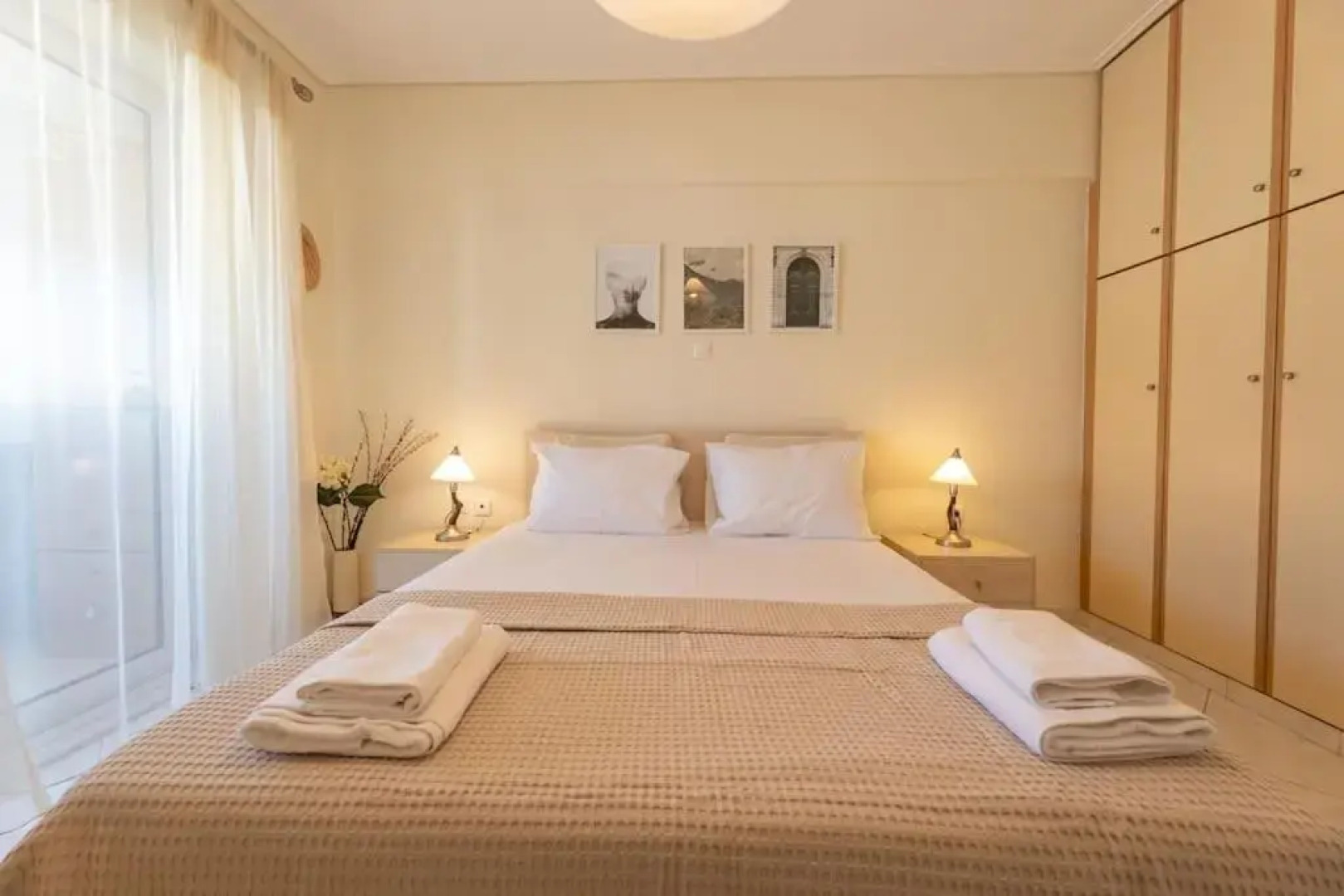 Peristeri 2 BD flat next to metro Agios Antonios