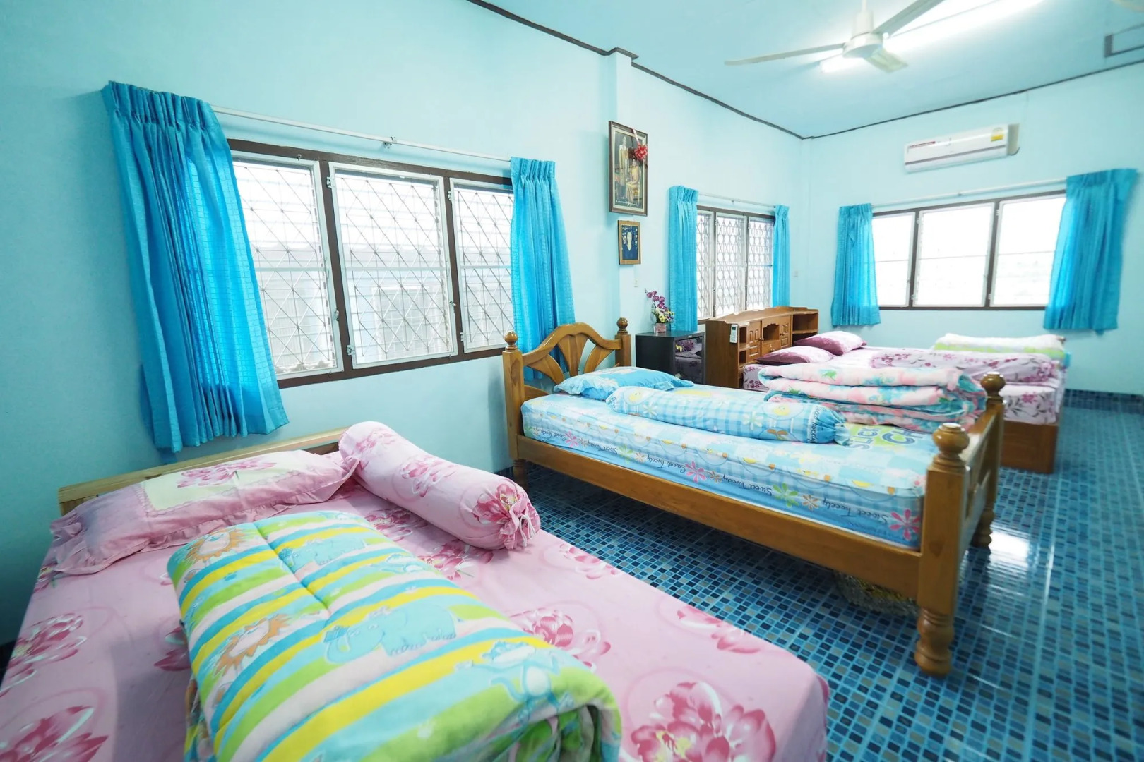 Ban Pak Glang Toong Pua Nan