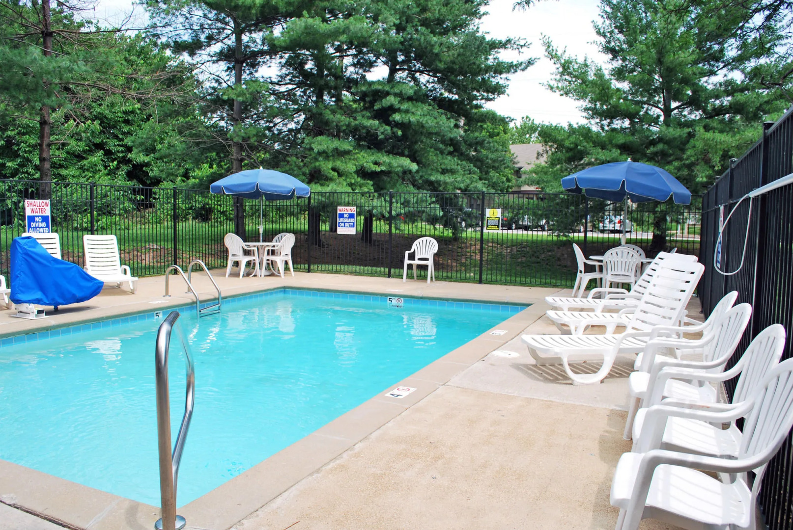 Welcome Suites Hazelwood