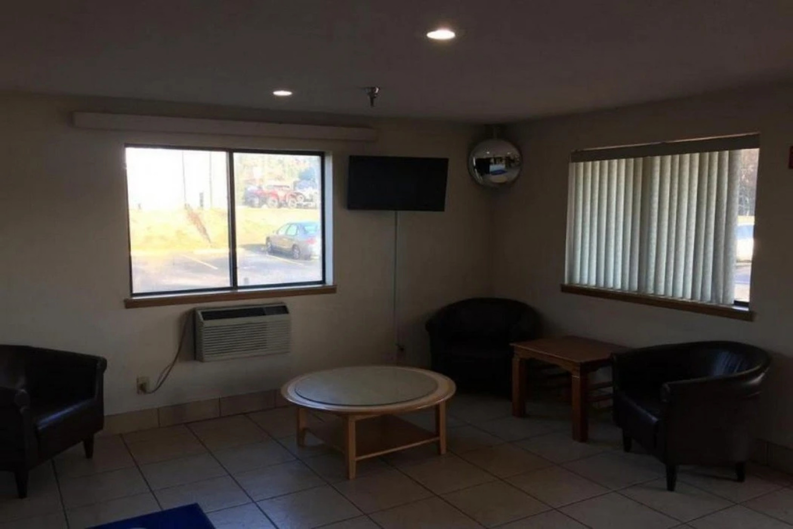 Clarion Pointe Tallahassee-State Capitol