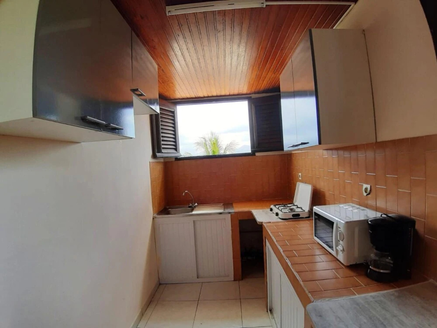 Apartment With 2 Bedrooms in Sainte marie, With Furnished Terrace and Wifi Near the Beach