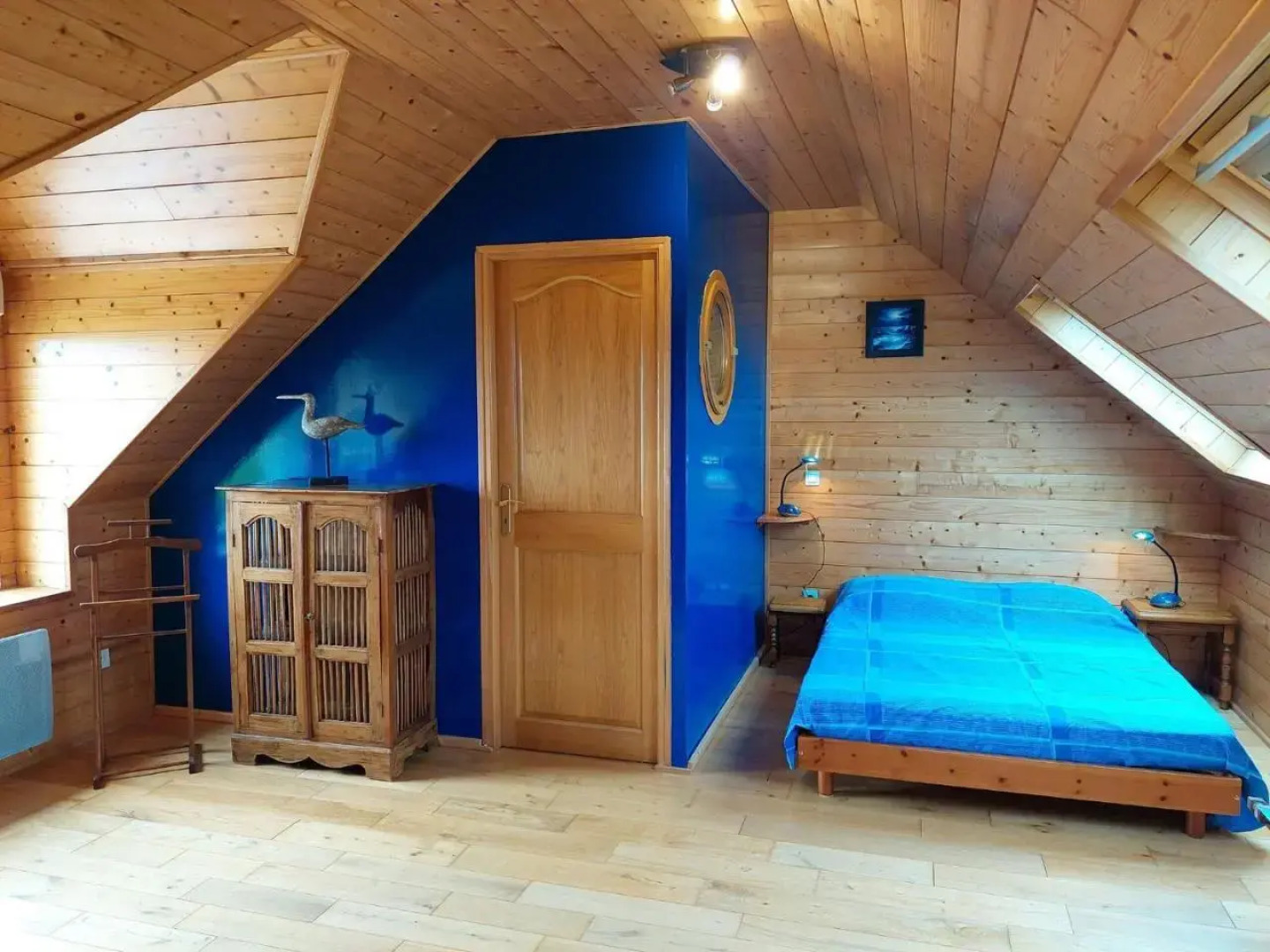 Semi-detached house with sea views, Cléder