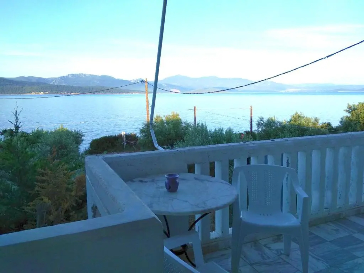 Theologos: Front Sea View Apartment