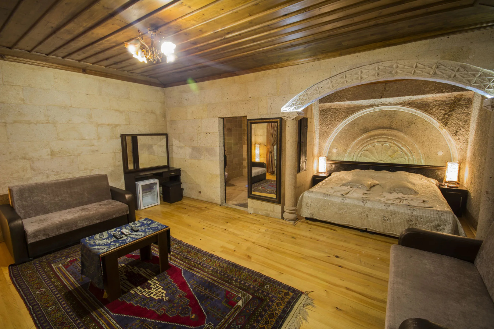 Roma Cave Suite Hotel