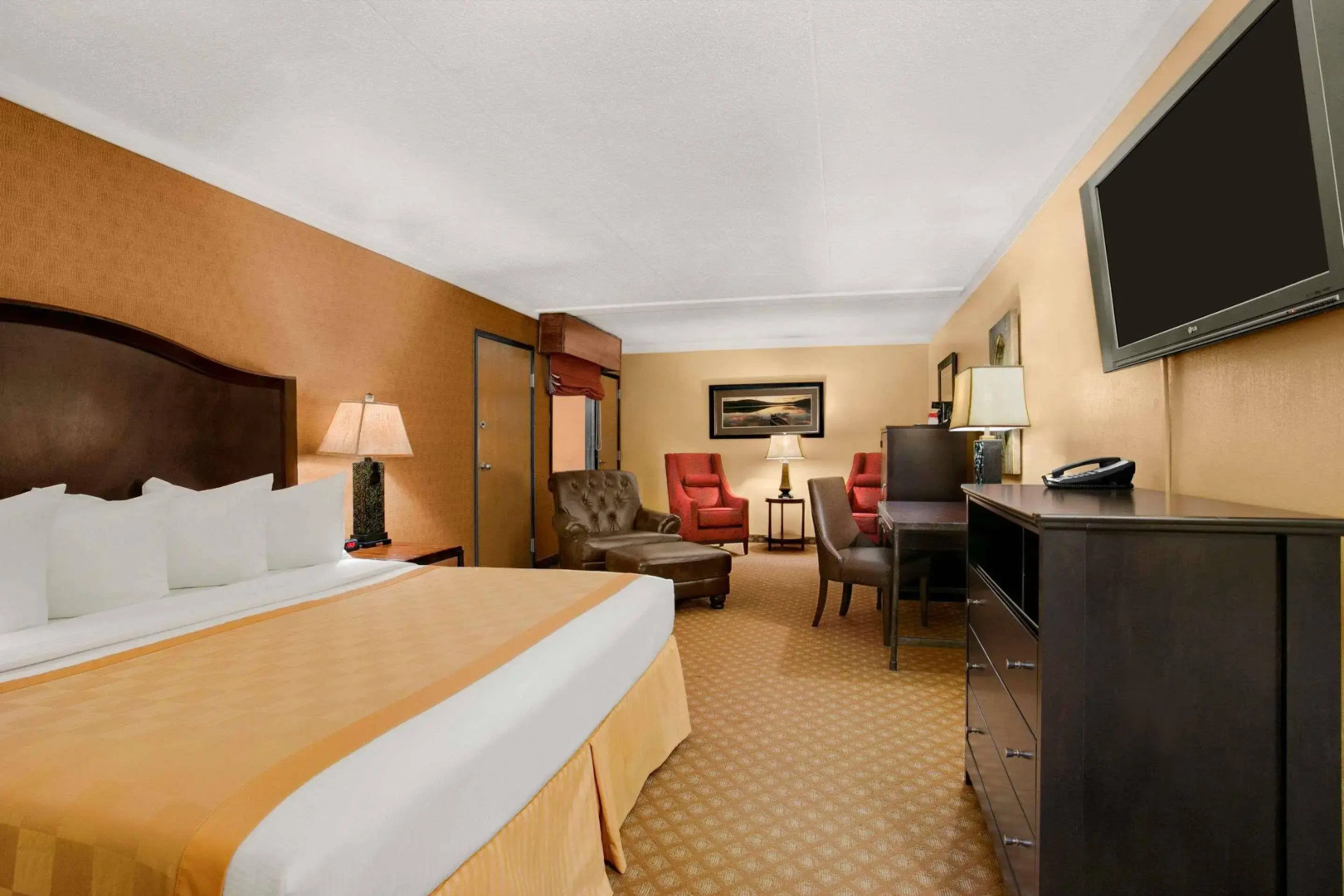 Roosevelt Grand Dakota, SureStay Collection by Best Western