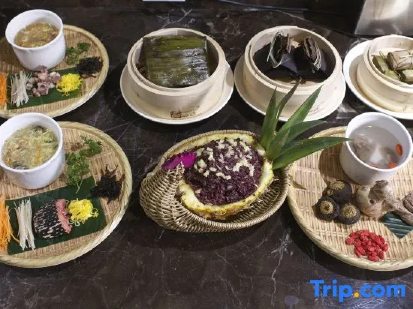 Tengchong Yunfeng Resort & Spa