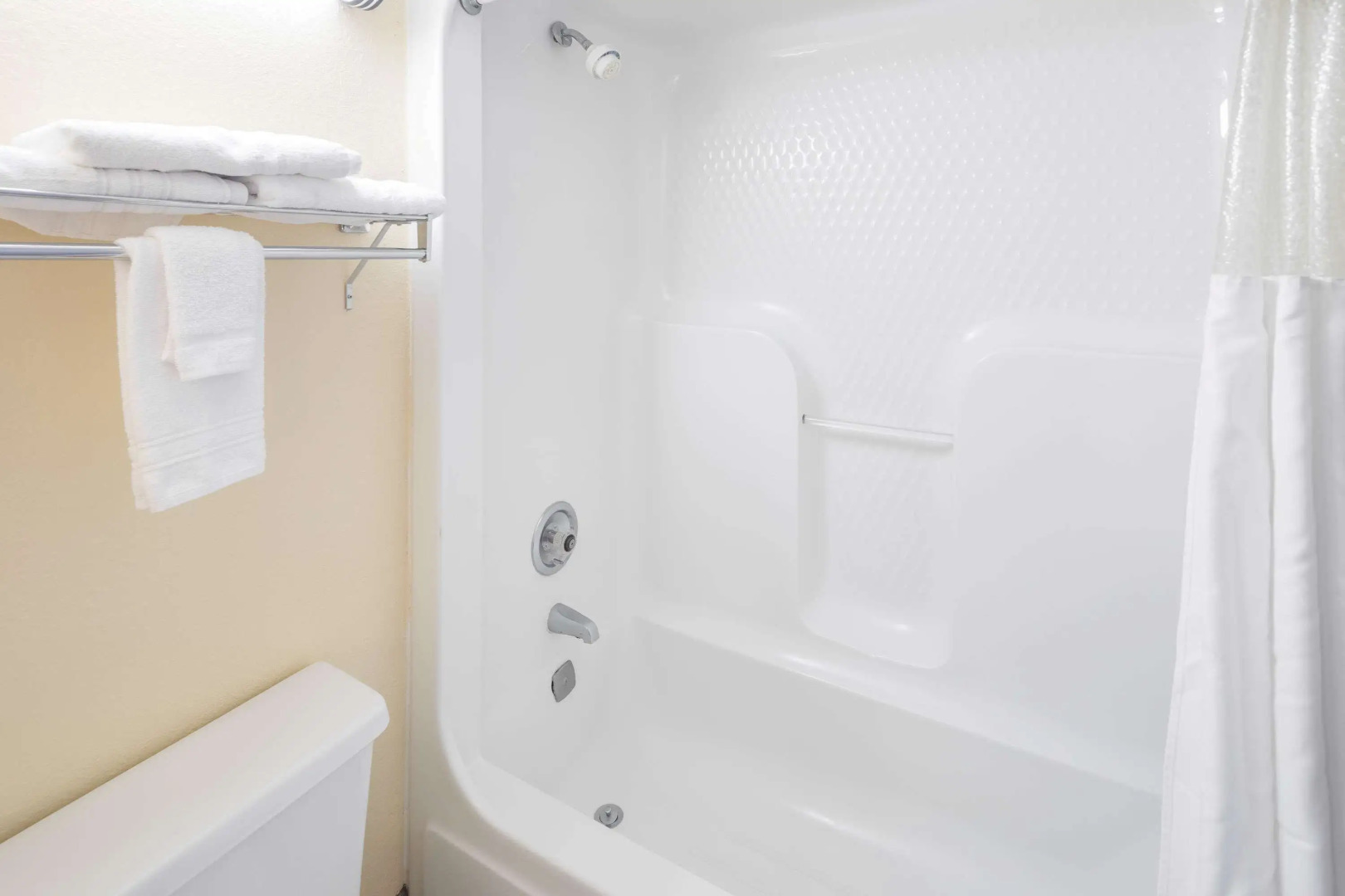 Days Inn by Wyndham Walterboro