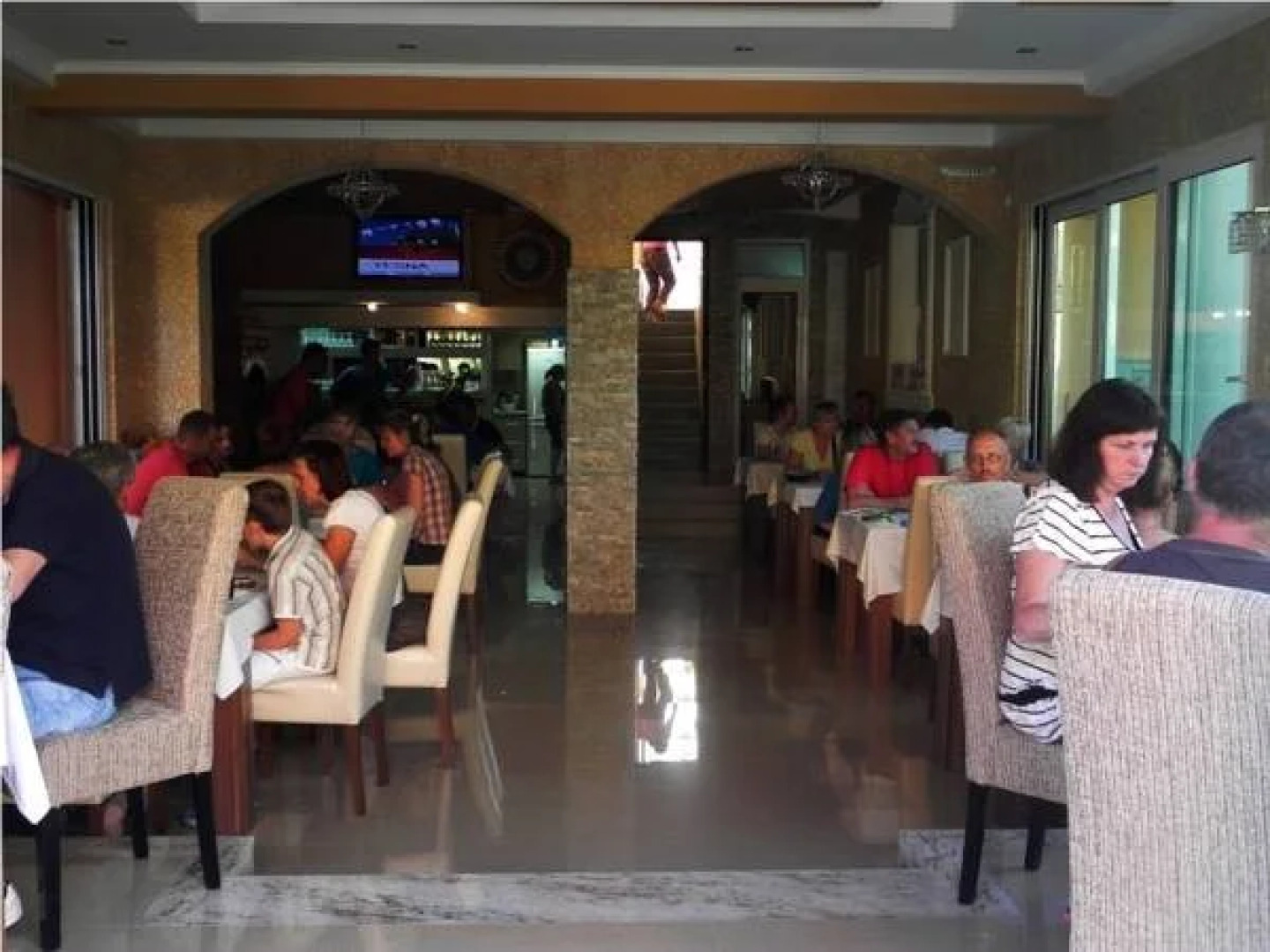 Apartments and Rooms Holiday