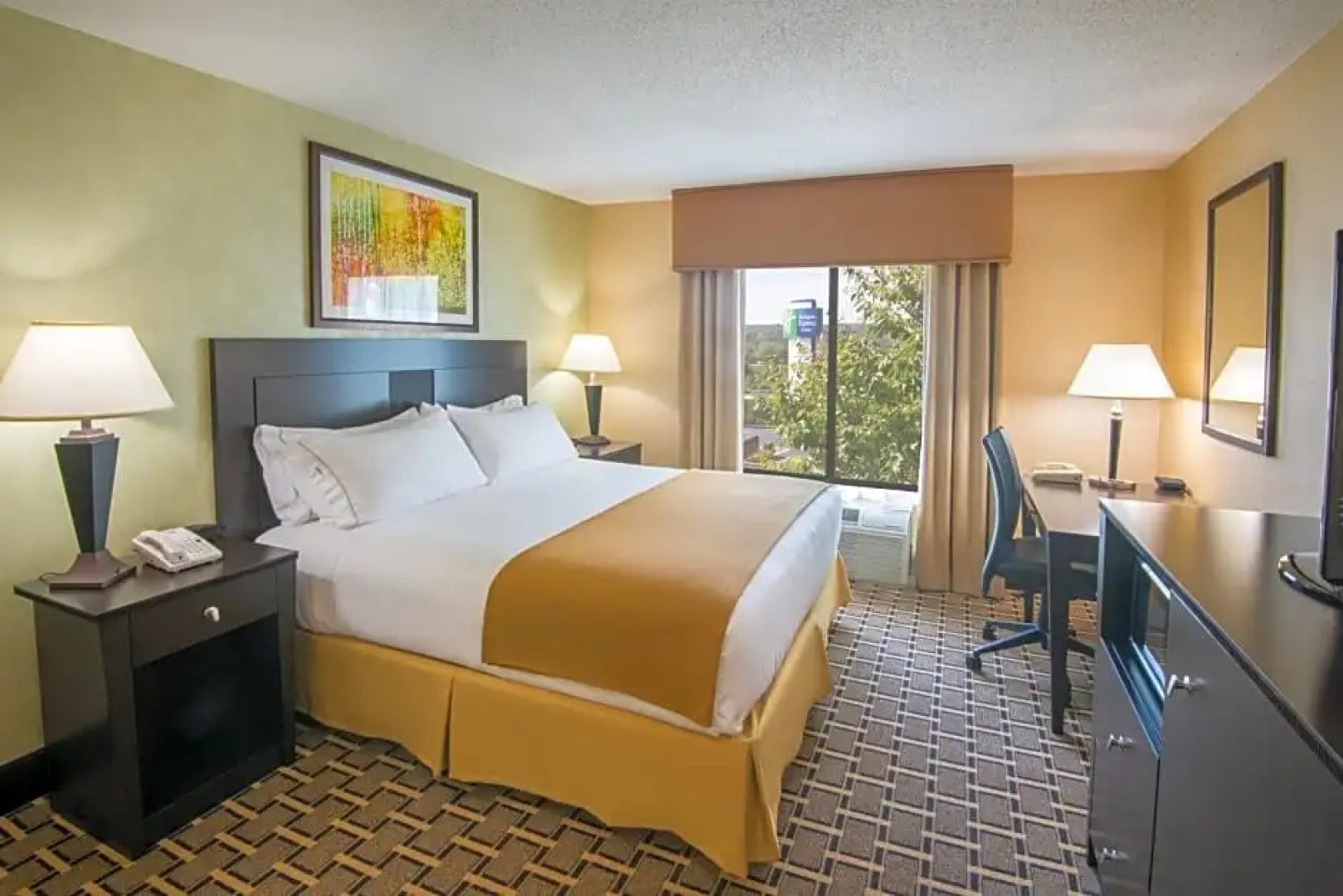 Holiday Inn Express Hotel & Suites Sharon-Hermitage