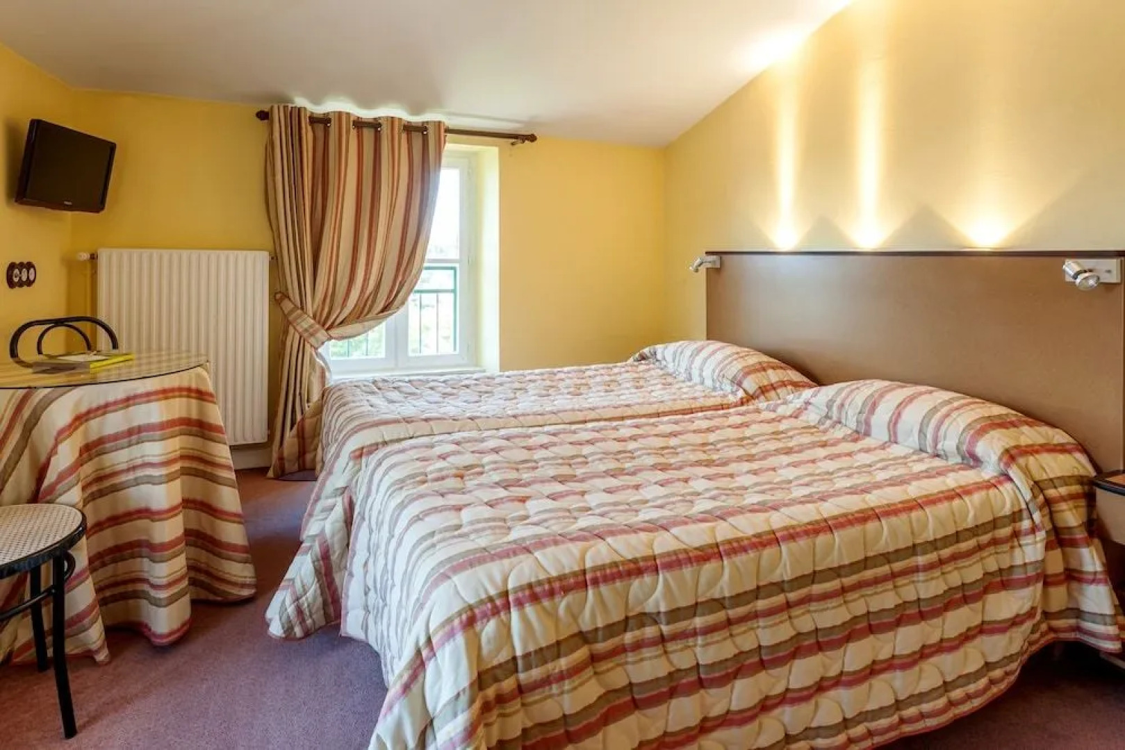 Hotel Restaurant Emile Job