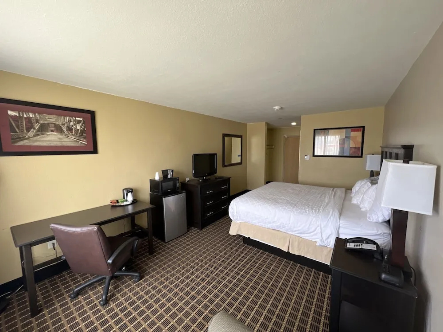 Days Inn By Wyndham Muskegon