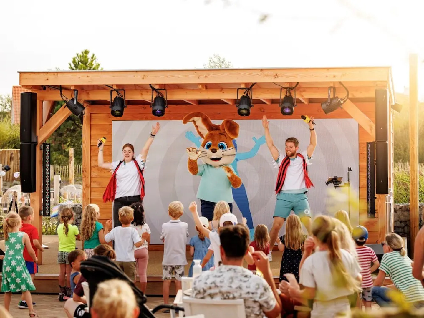 Detached Villa With Three Bathrooms Near the Sea