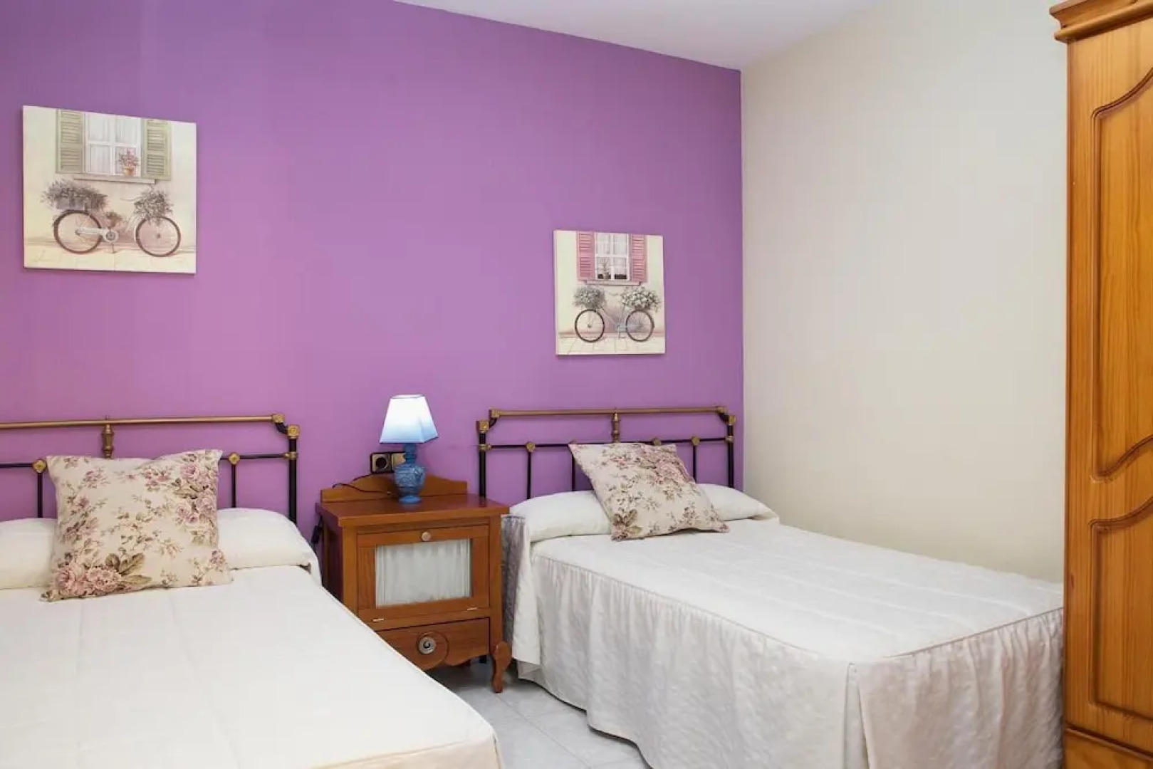 Casa Lacambra De Pueyo