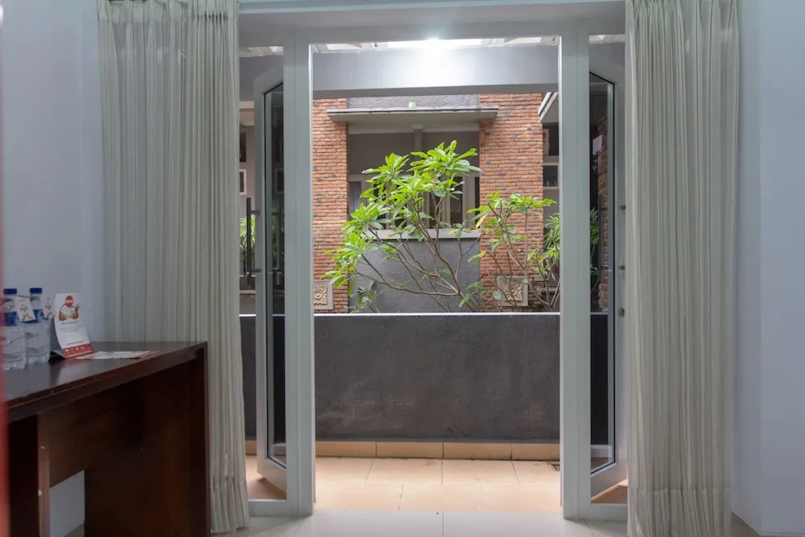 Griya Mas Syariah by OYO Rooms